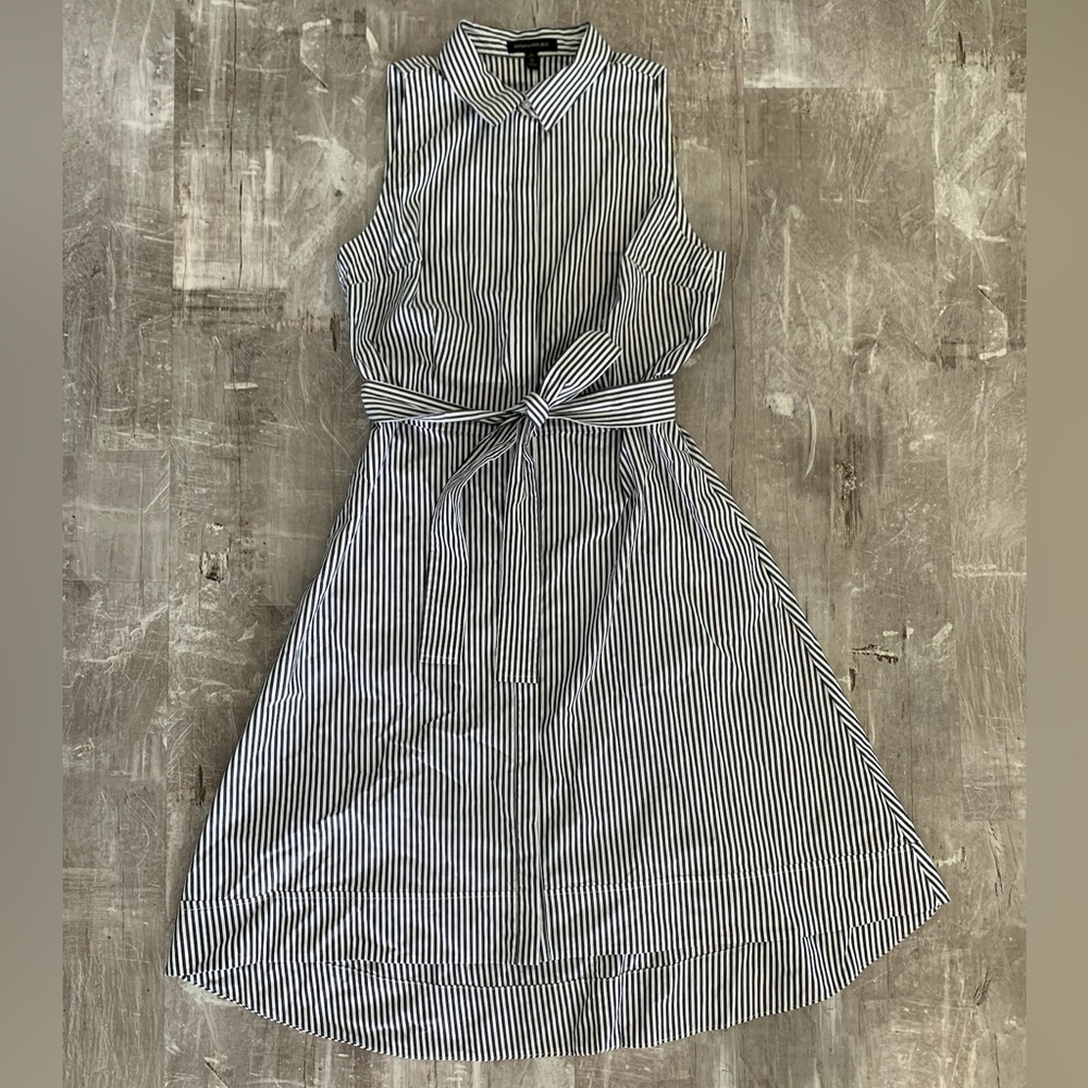 Banana republic sleeveless dress